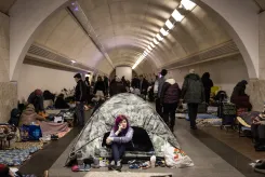 Shelter in a subway station 